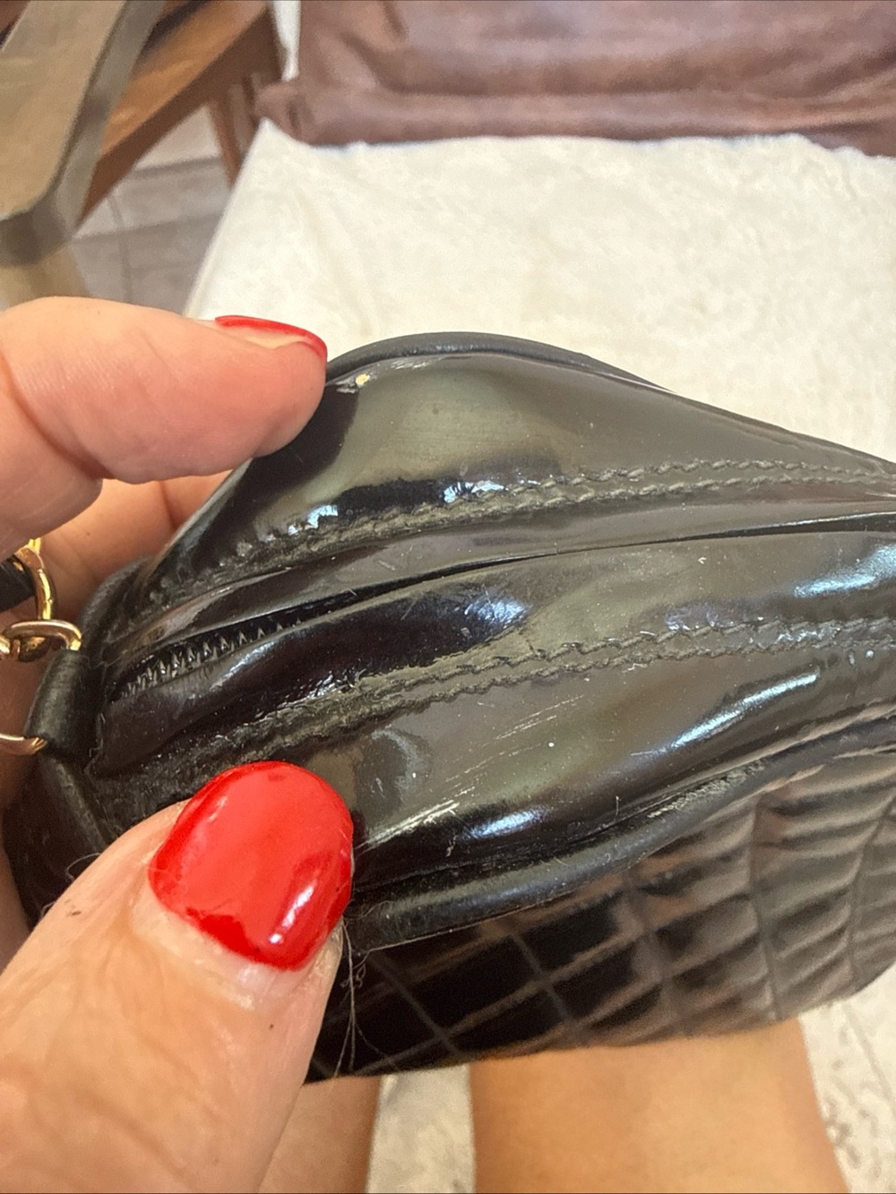 Vintage Walter Katten Classic Shiny Black Bag with Gold Chain Tassel - Picture 12 of 16